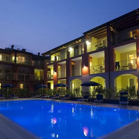 Maroadi 3* Torbole Sul Garda